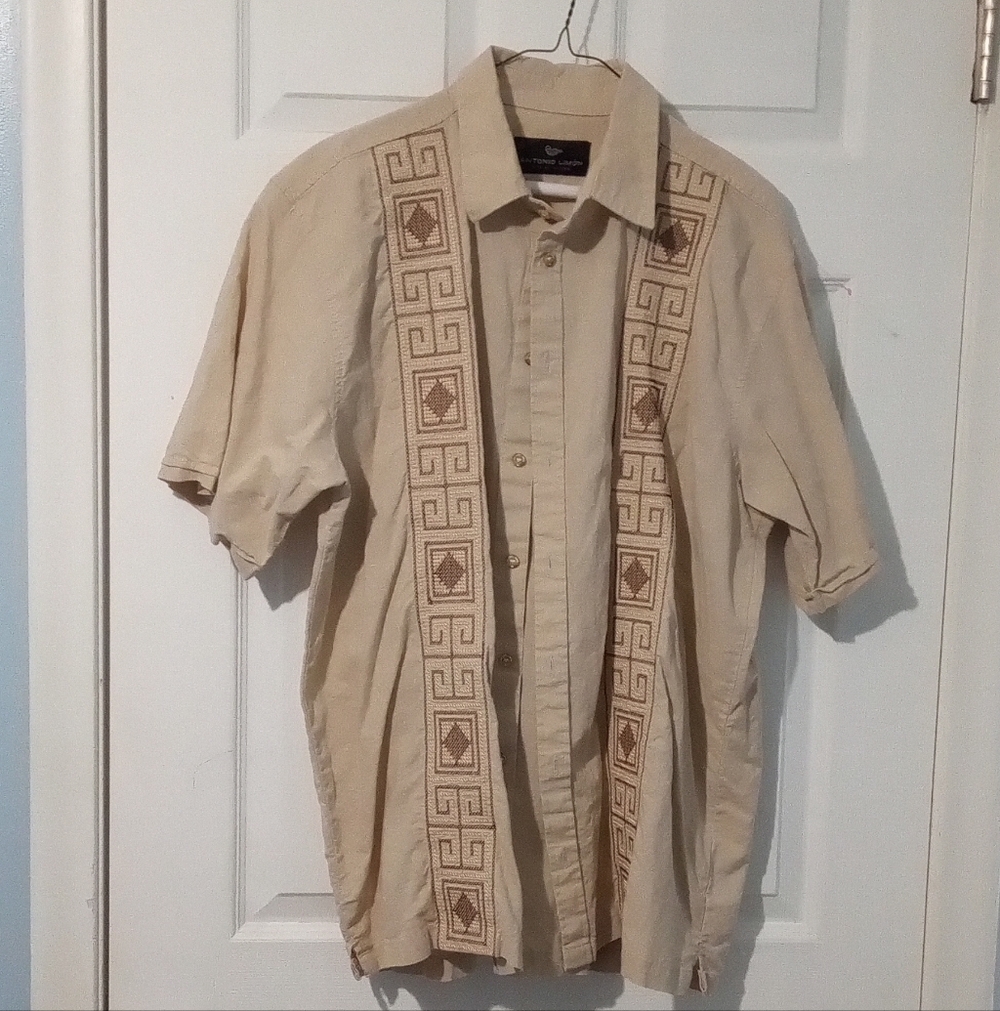 Men's Beige Short Sleeve Shirt with Geometric Patterns